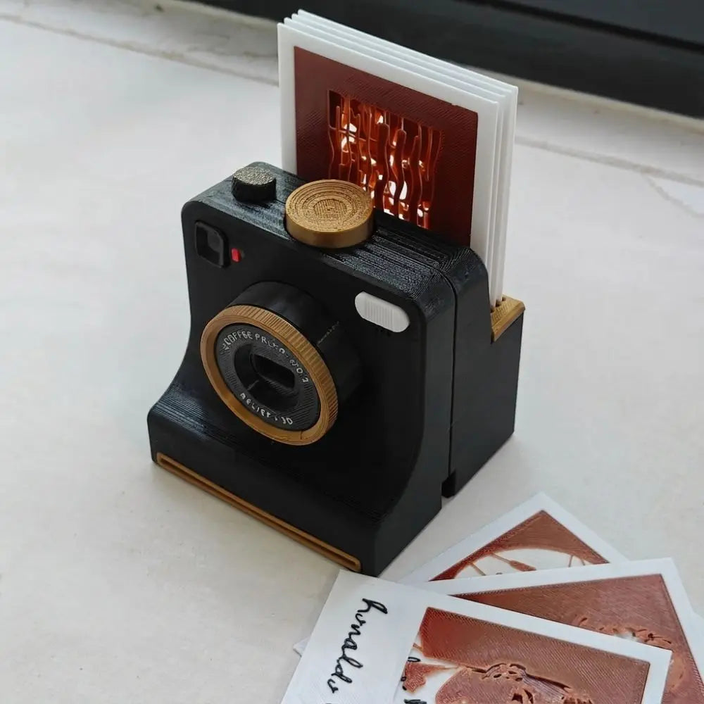 ☕ Latte Art Camera – Retro Coffee Stencil Gift